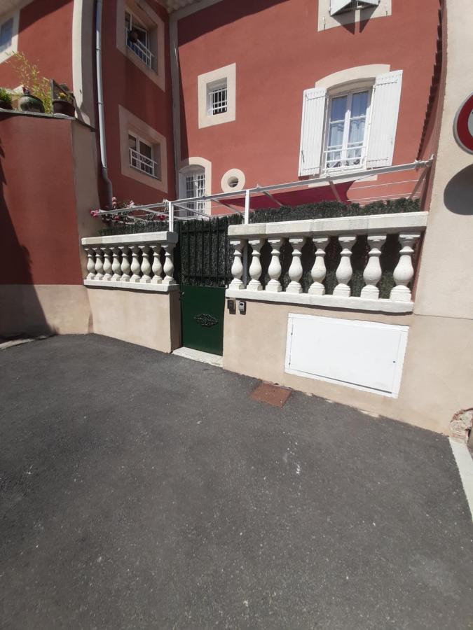 Maison 100 M2, Terrasse 25 M2, Clim, 3 Chbs Avec Tv, Parking Pierrelatte Exterior foto
